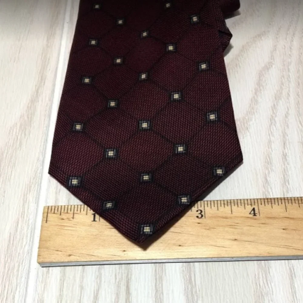 Nautica tie 100%