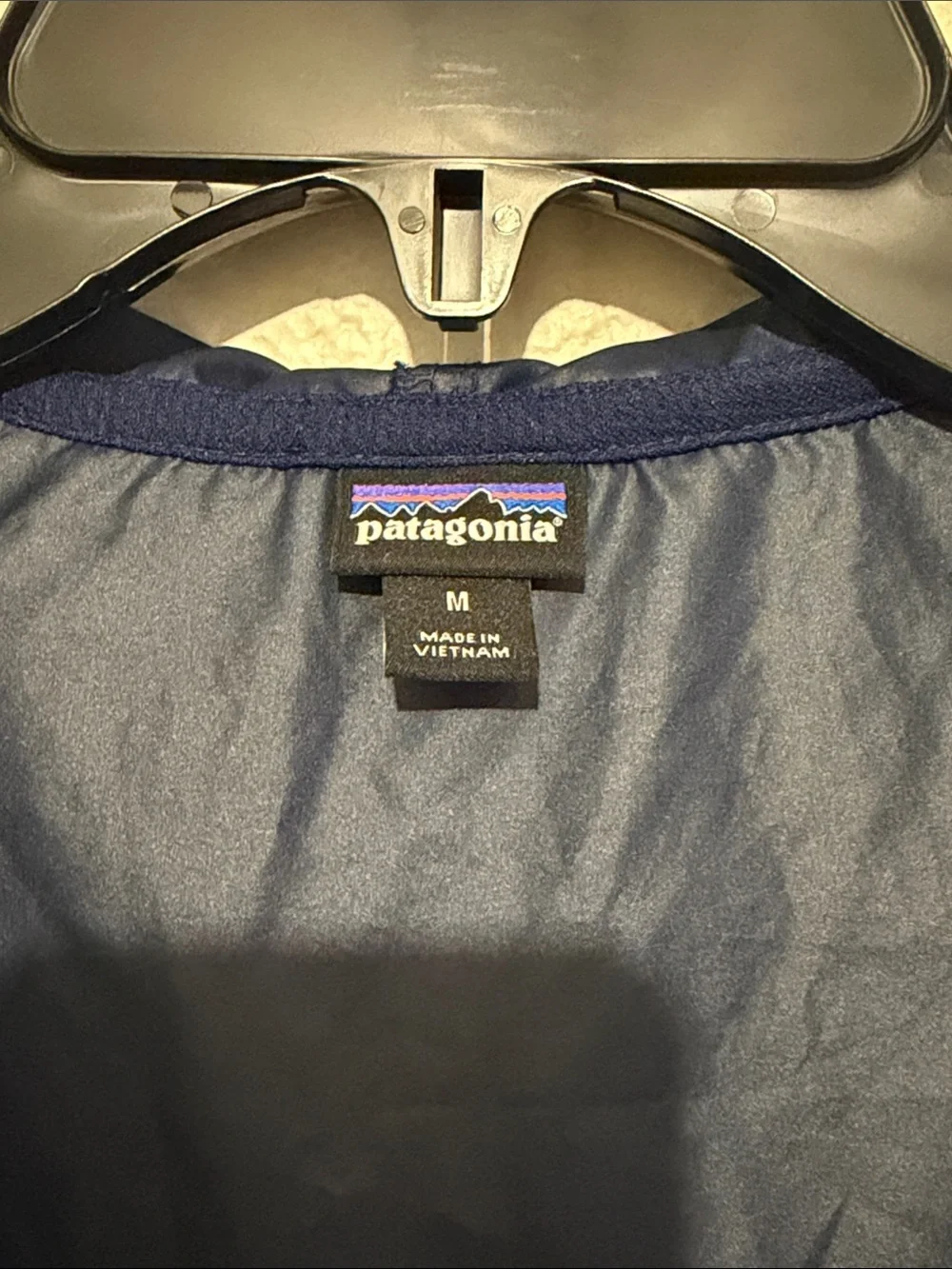 Patagonia Boys' Light & Variable Hoody Hooded Colorblock Jacket in Navy & Blue