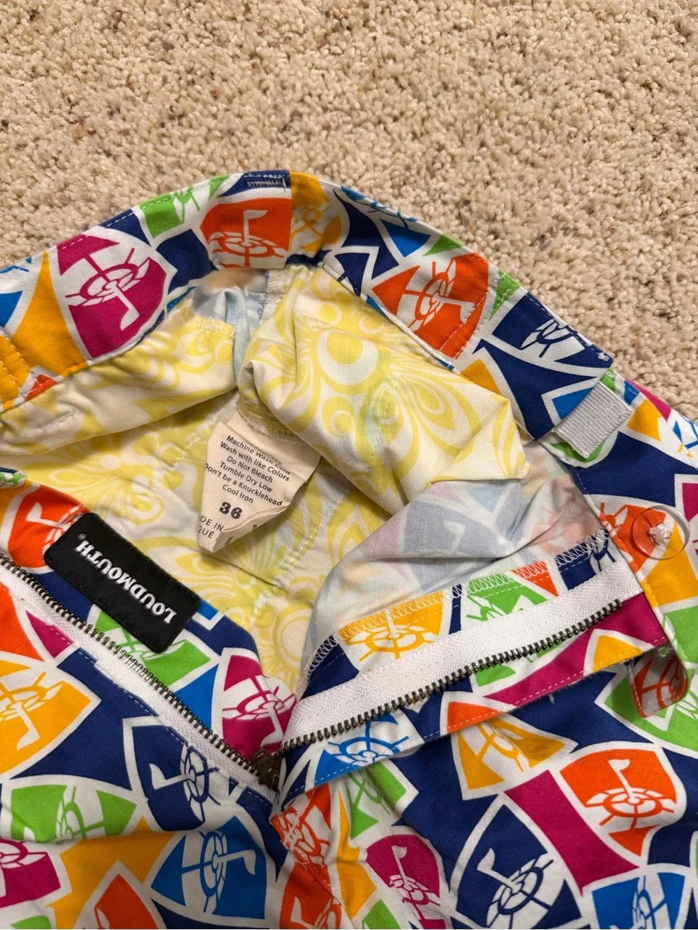 Loudmouth vibrant multicolor