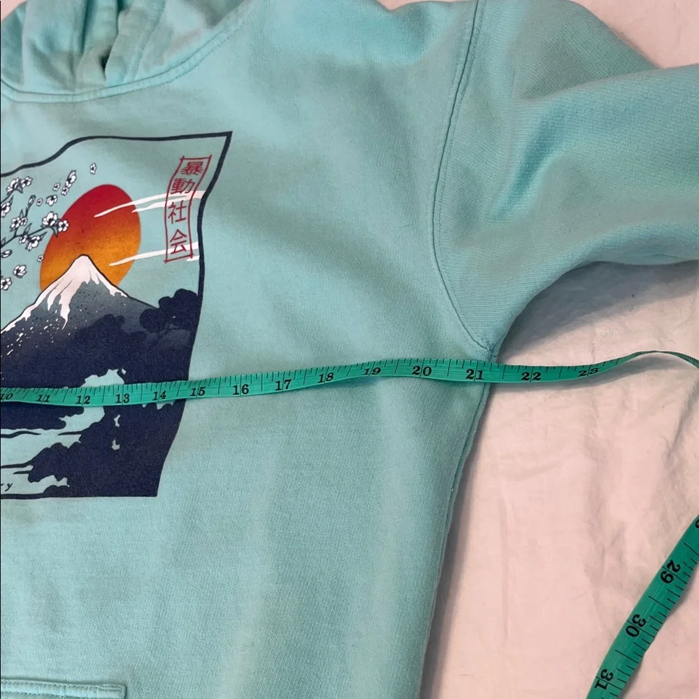 Riot Society Mint Green Graphic Hoodie Size XL