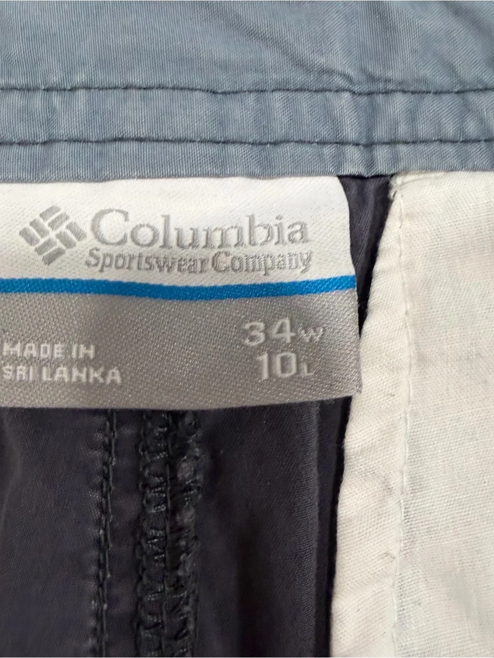 Columbia Men's Flat Front Shorts in Charcoal - 34