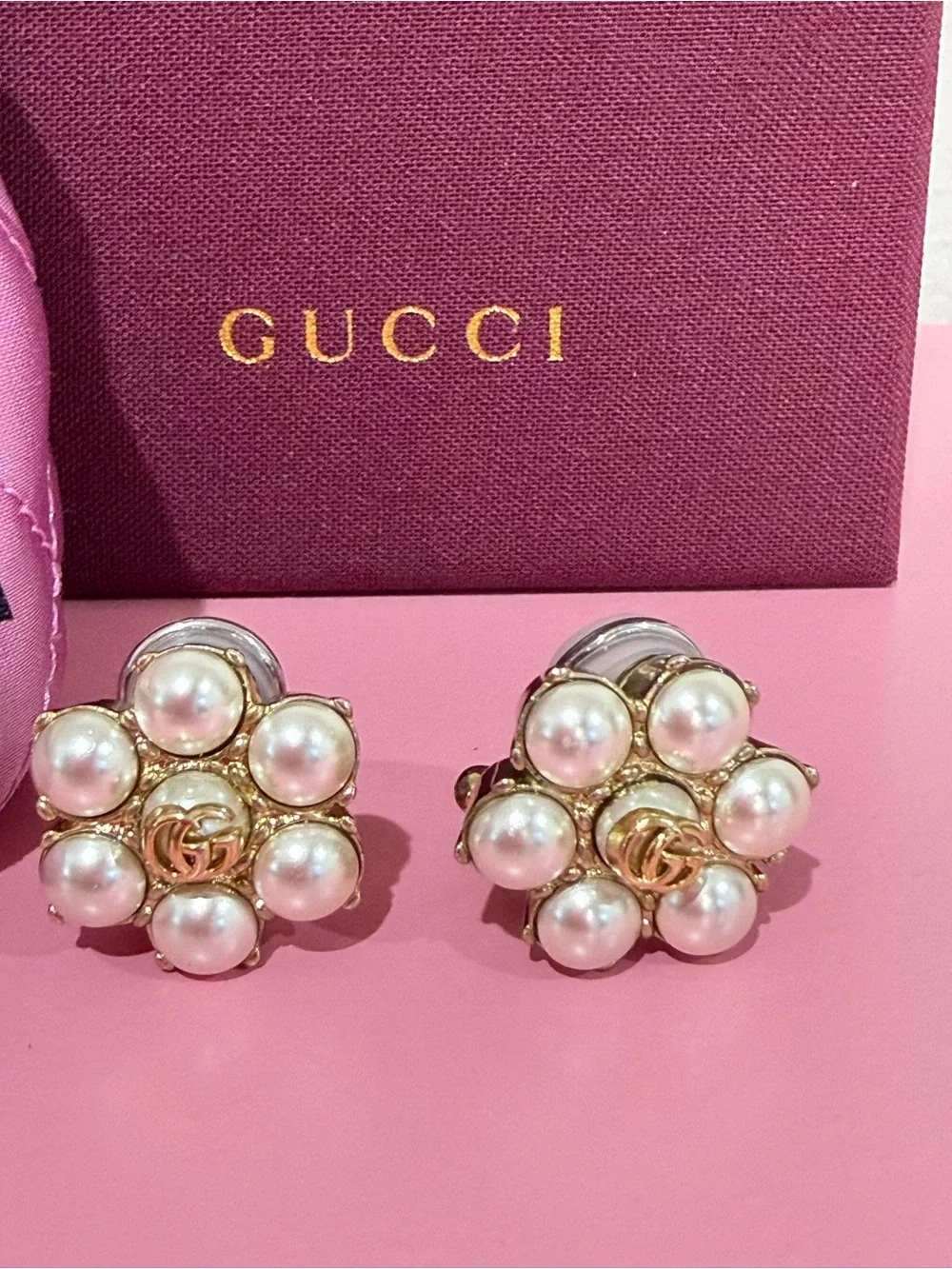 Gucci gold tone