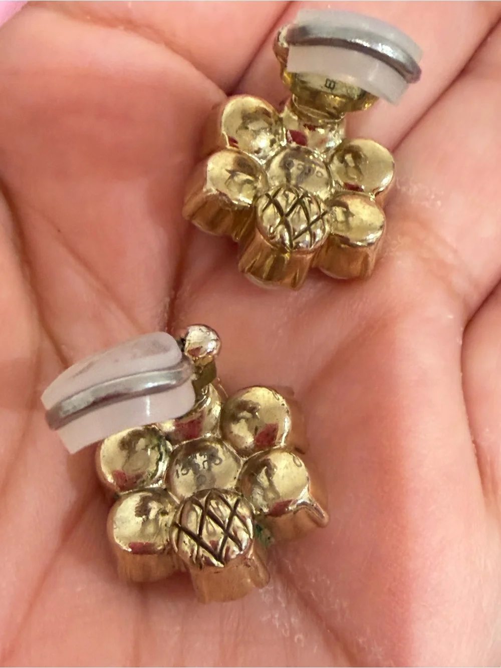 Gucci gold tone