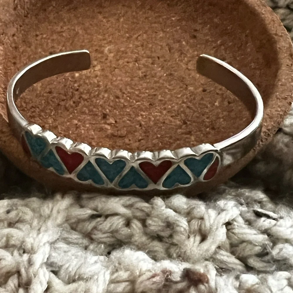Native American Sterling Silver Zuni Heart Cuff  Bracelet with Turquoise