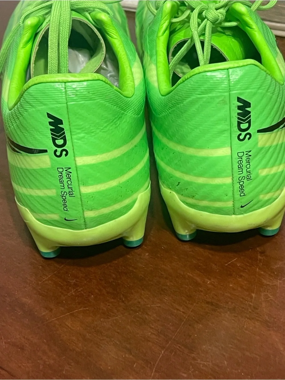 Nike Zoom Mercurial Vapor FJ7200-300  Green Soccer Cleats