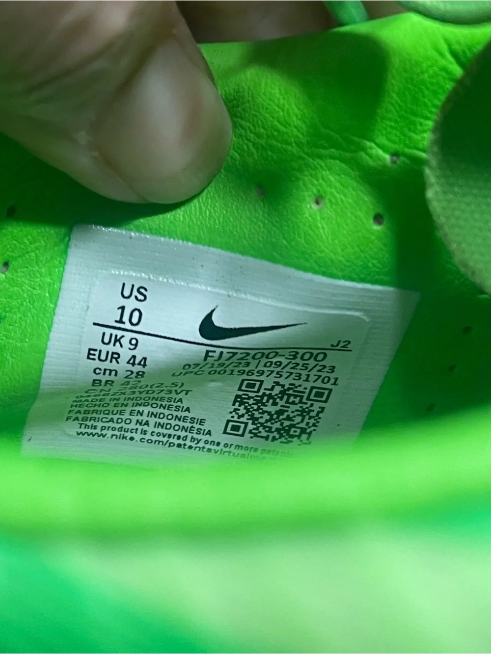 Nike Zoom Mercurial Vapor FJ7200-300  Green Soccer Cleats