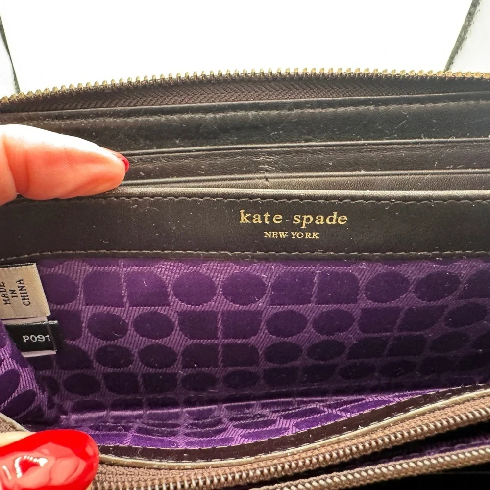KATE SPADE ♠️ Neda Thompson Street Noel Brown Fabric Zip Around Wallet