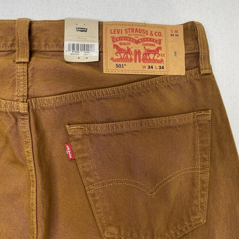 Levis durable traditional