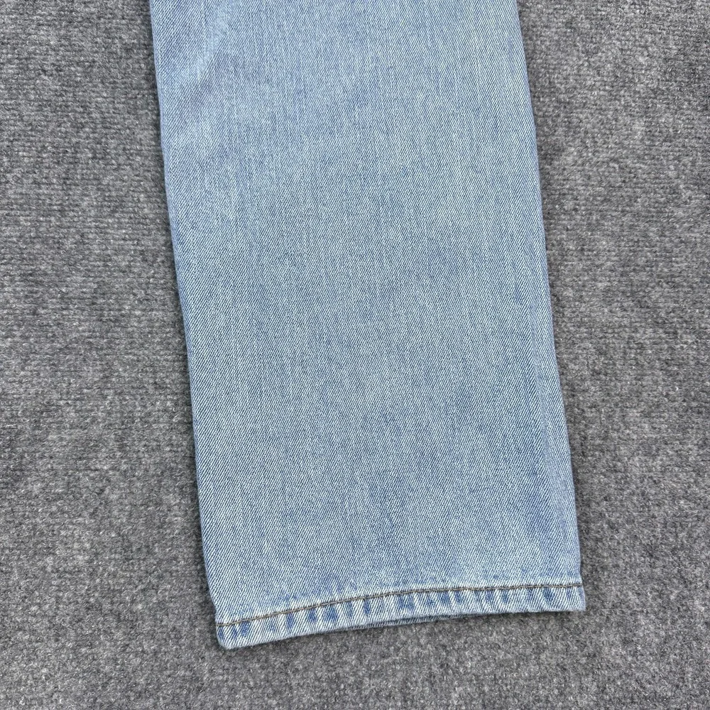 Levis 505 Straight Fit Jeans Mens 40x32 Light Wash Blue Denim Cotton Classic