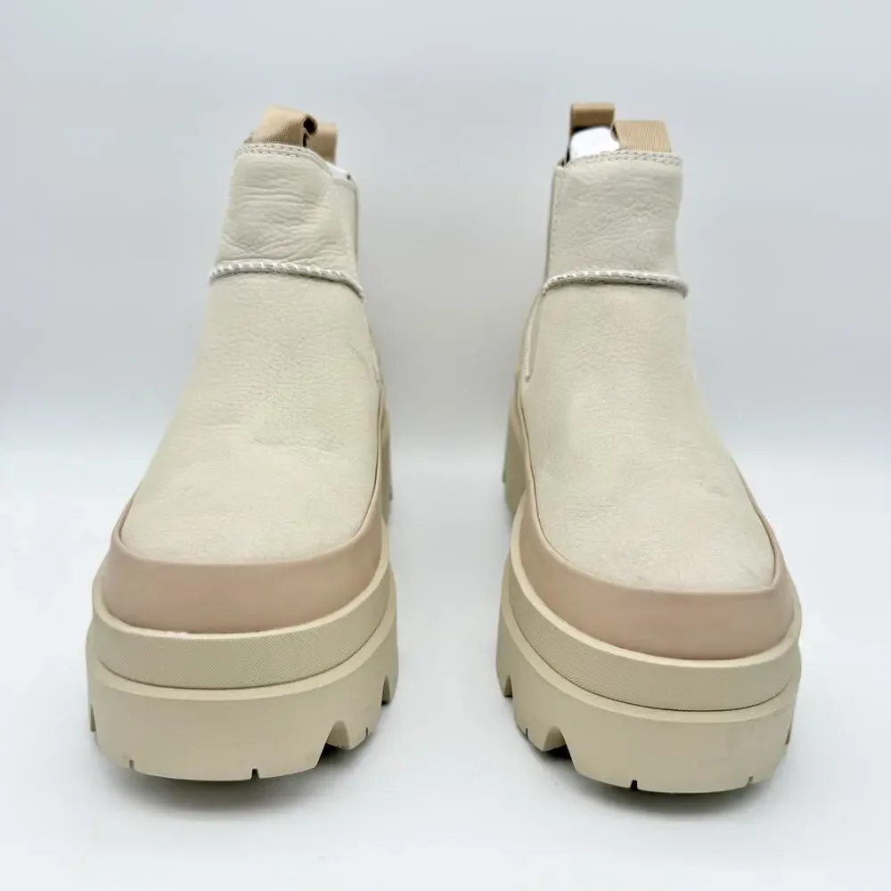 UGG Womens Brisbane Chelsea Boots US 9 EU 40 Cream Cowhide Leather EUC