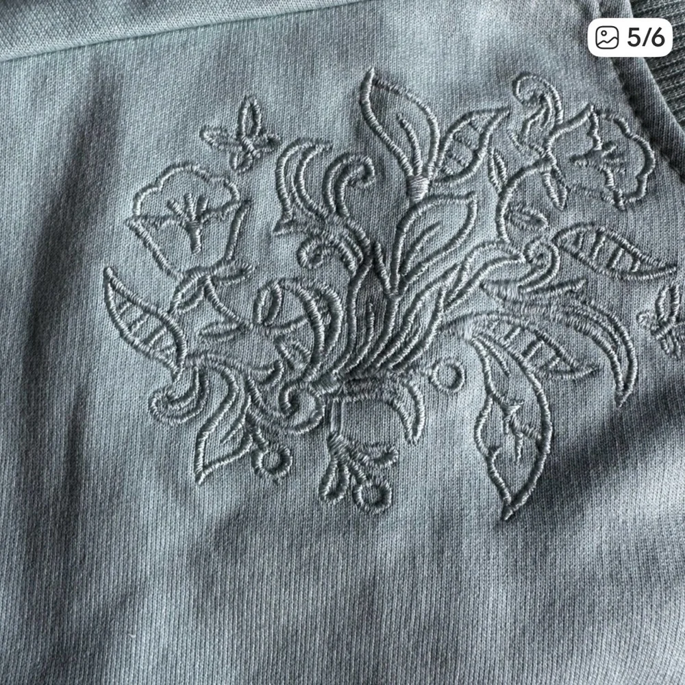 Haute Hippie Girls Mint Green Embroidered Sweatshirt Size 5/6 NWT