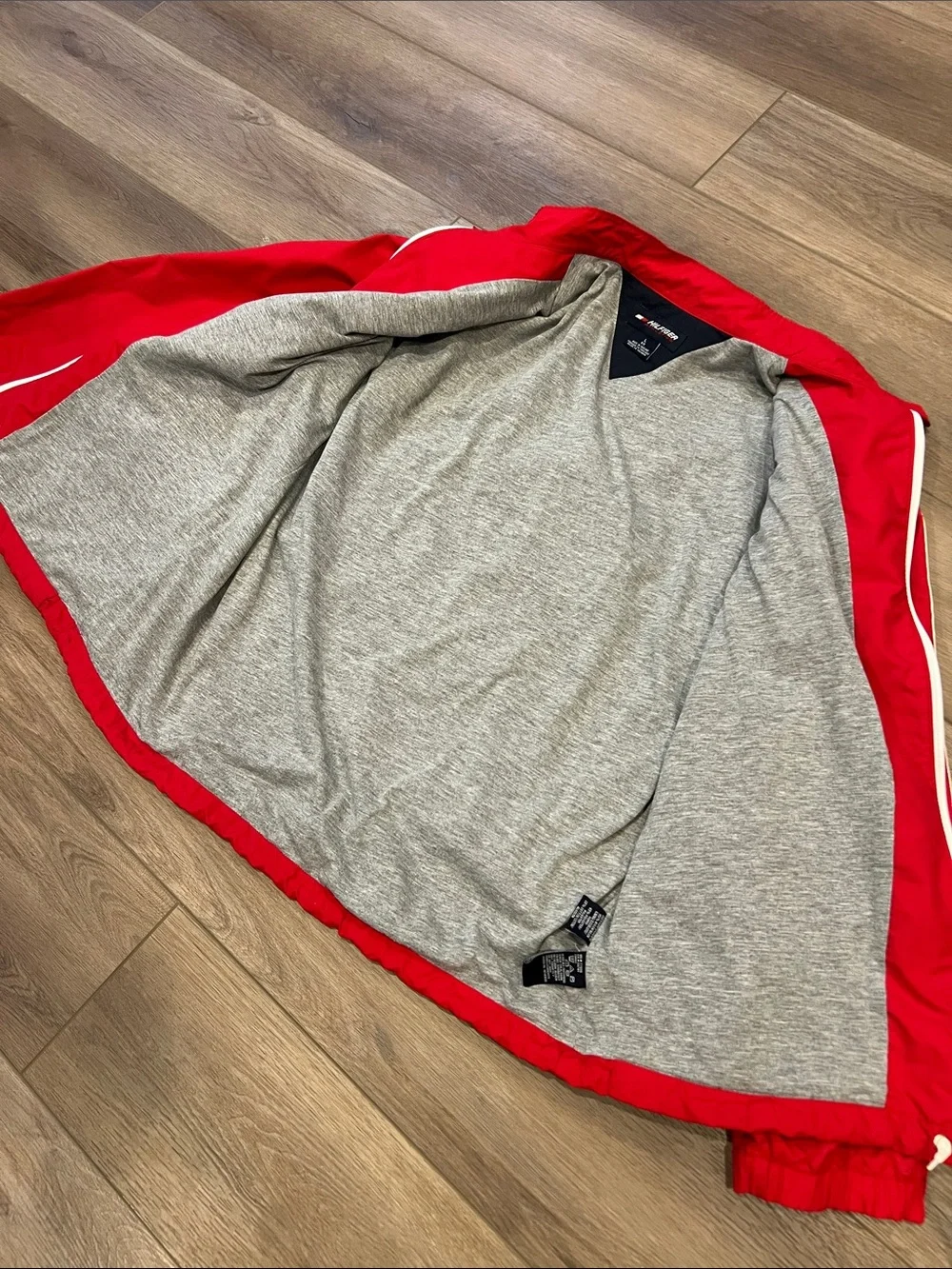 Tommy Hilfiger lightweight tommy
