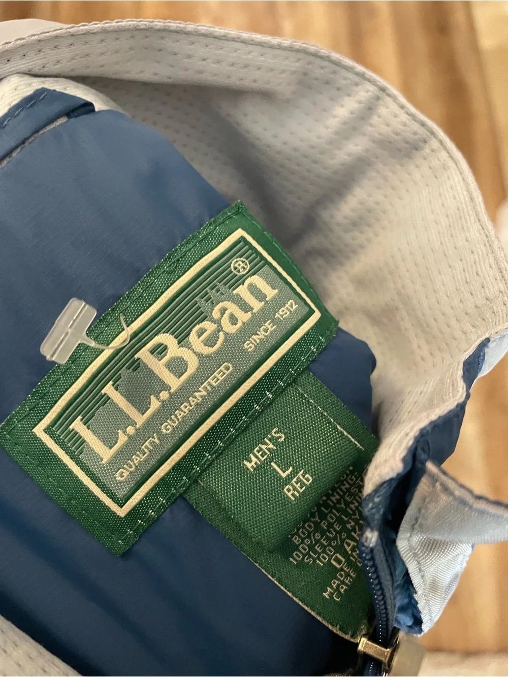 L.L. Bean bean windbreaker