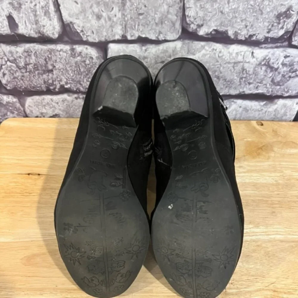 Solanz Black Zip Up Ankle Boots Size 7