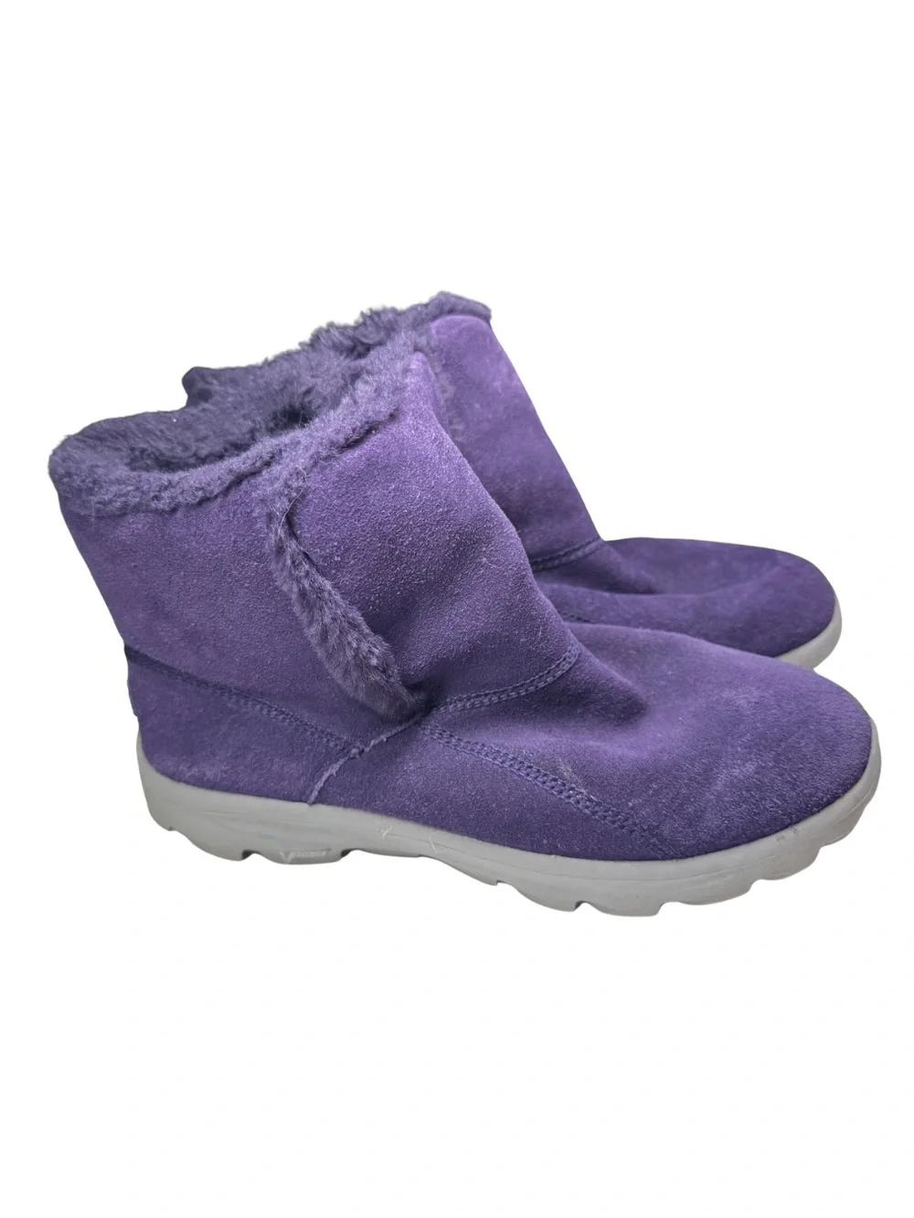 Skechers go purple