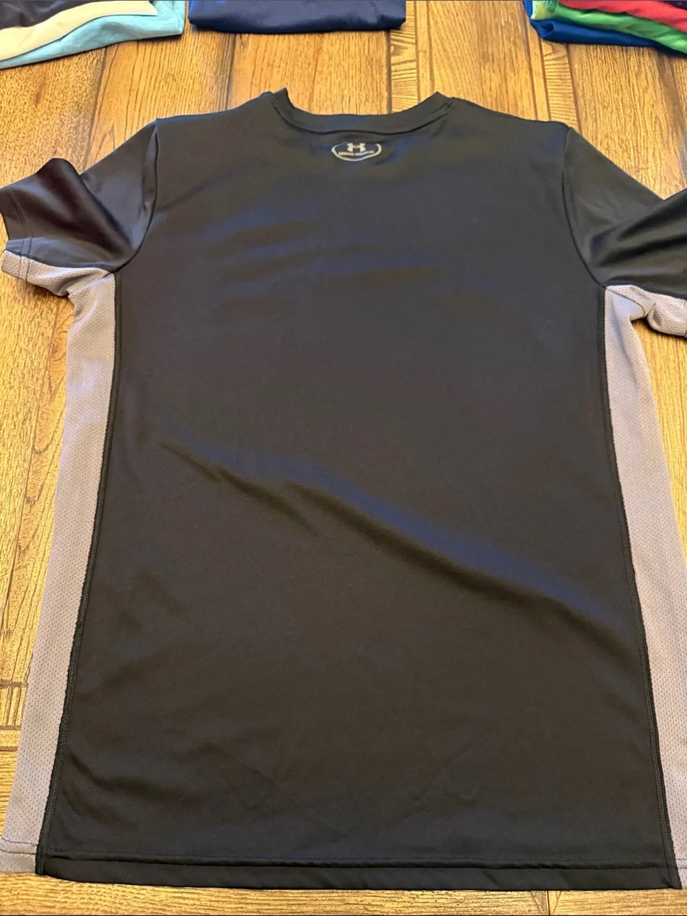 Under Armour stretchy gray neck