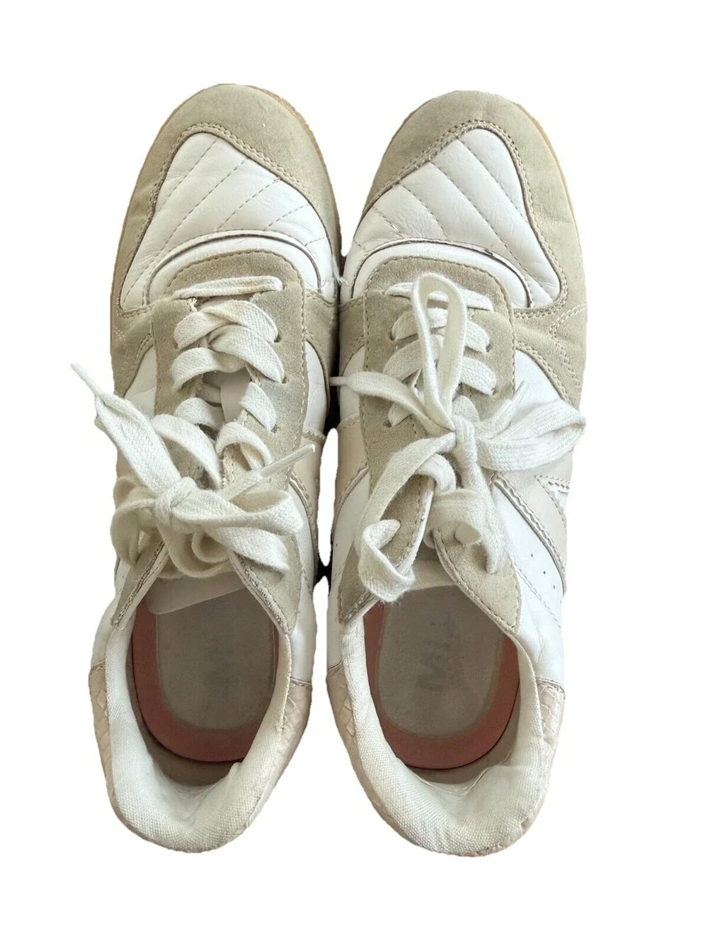 Mia Sneaker Women’s Size 7 Cream Tan Suede