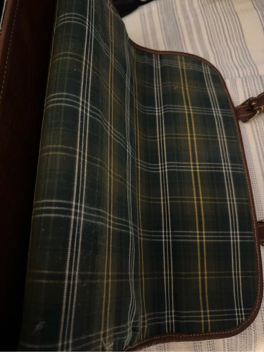Duluth Trading Co classic brown