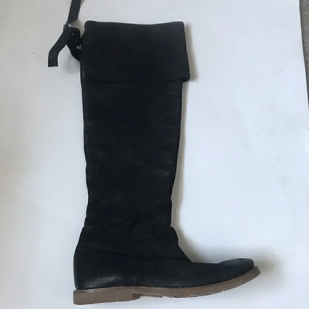 Frye celia tall