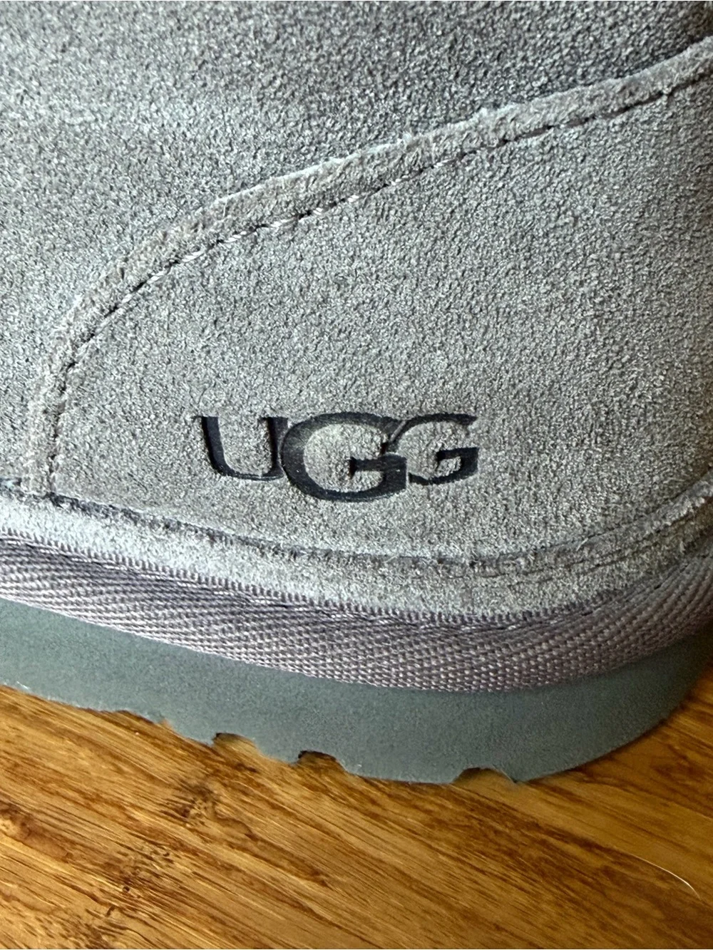 UGG size lace clean