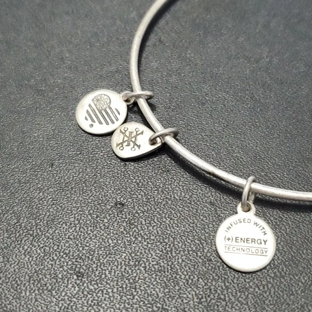 Alex and Ani silver tone apple bracelet 7.5