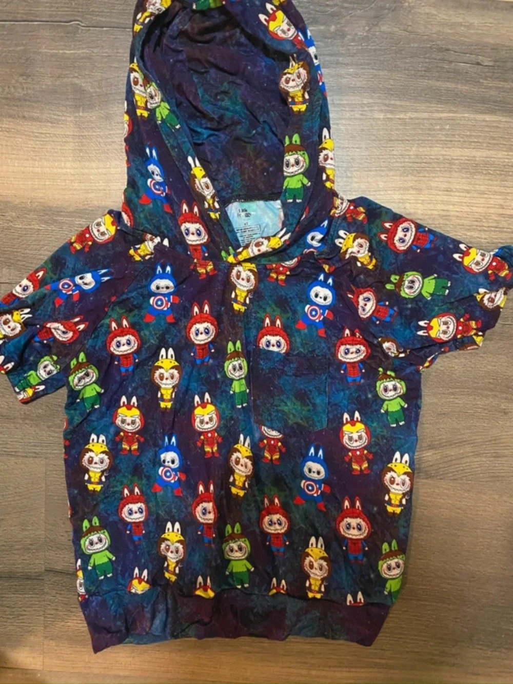 Bamboo hooded short sleeve top 4t EUC