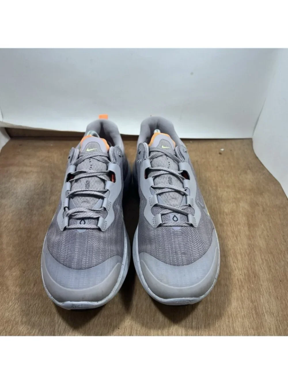 Nike please review