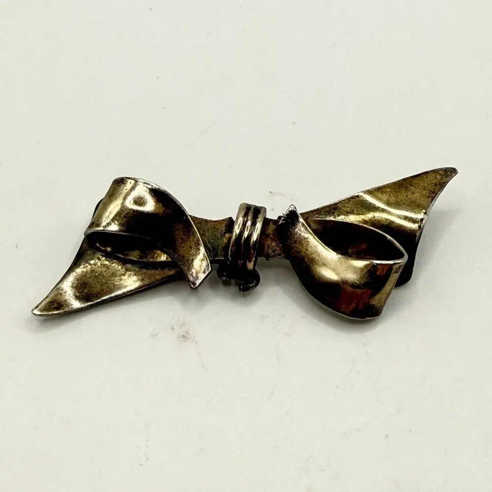 Vintage 1/20 12k GF Gold Filled Sculptural Bow Modernist Retro Ribbon Pin Brooch