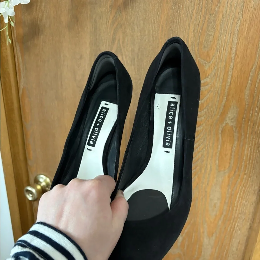 Alice + Olivia high finish