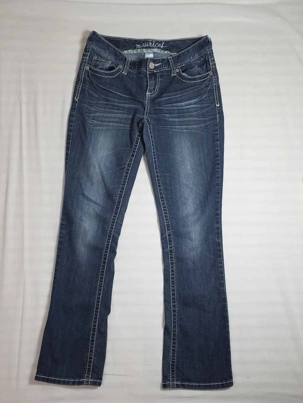 0792 Maurices Women's Dark Indigo Bootcut Jeans; 3/4 Short