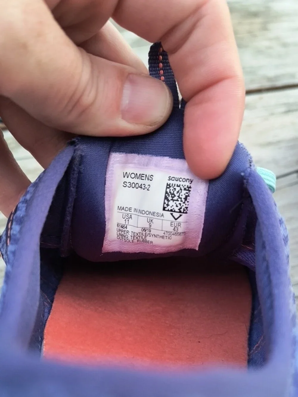 Saucony fun vibrant