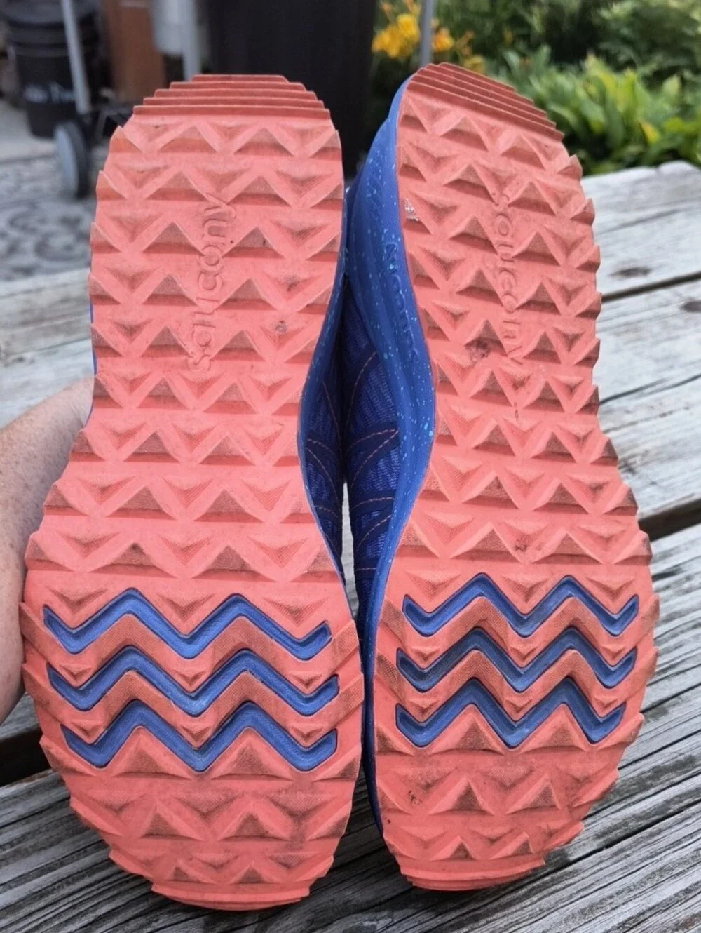 Saucony fun vibrant