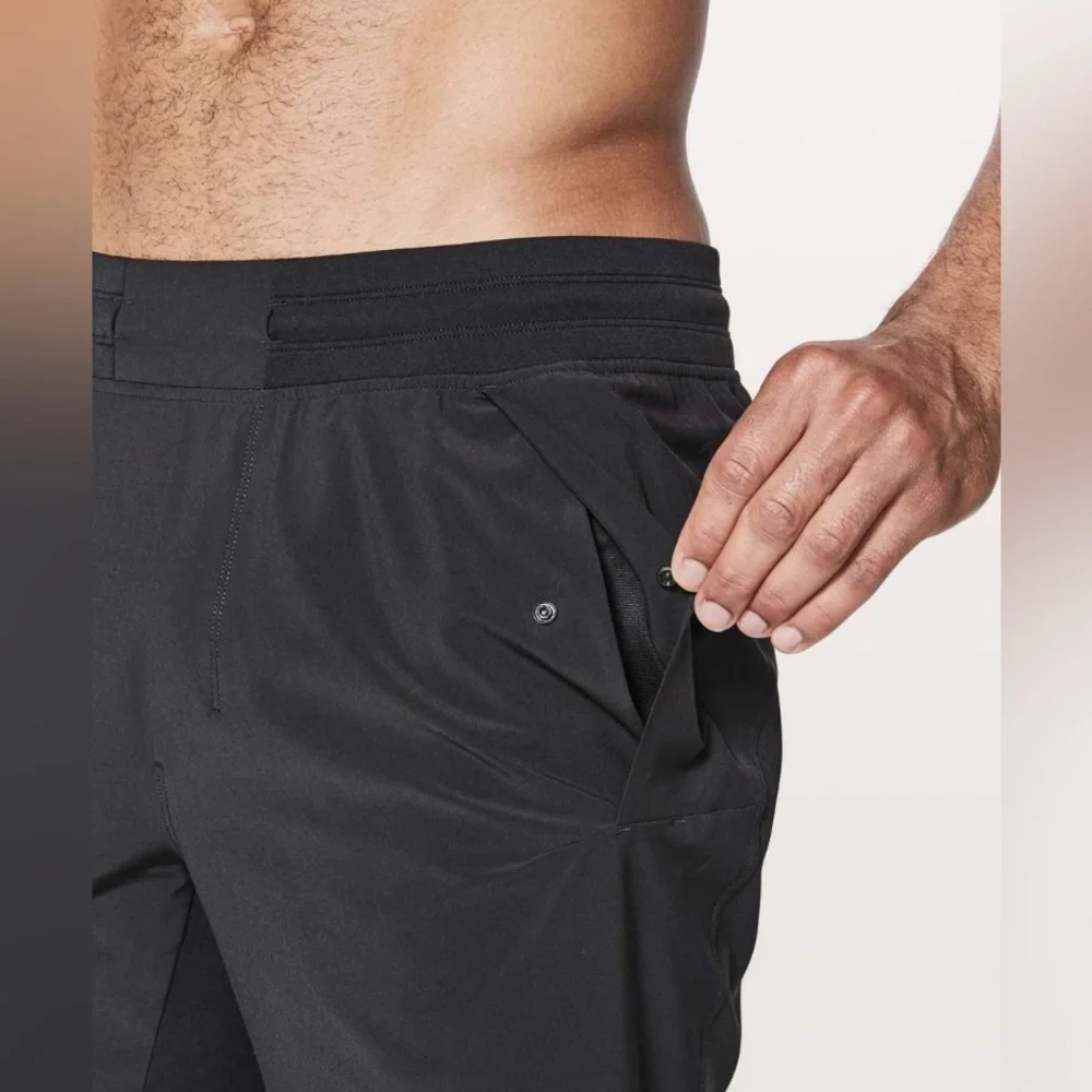 Lululemon Chill Motion Short 9.5