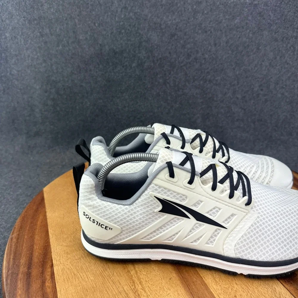 Altra preowned crossfit pair