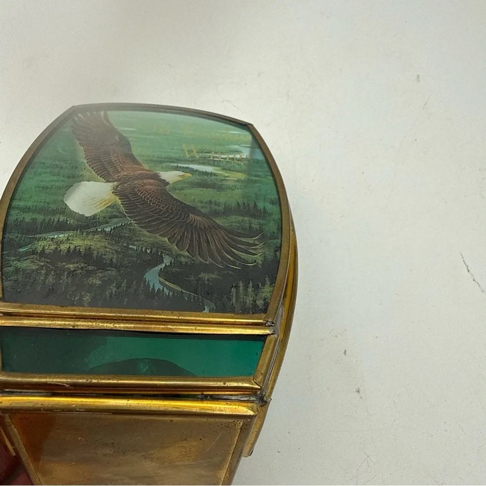 Enesco panel glass