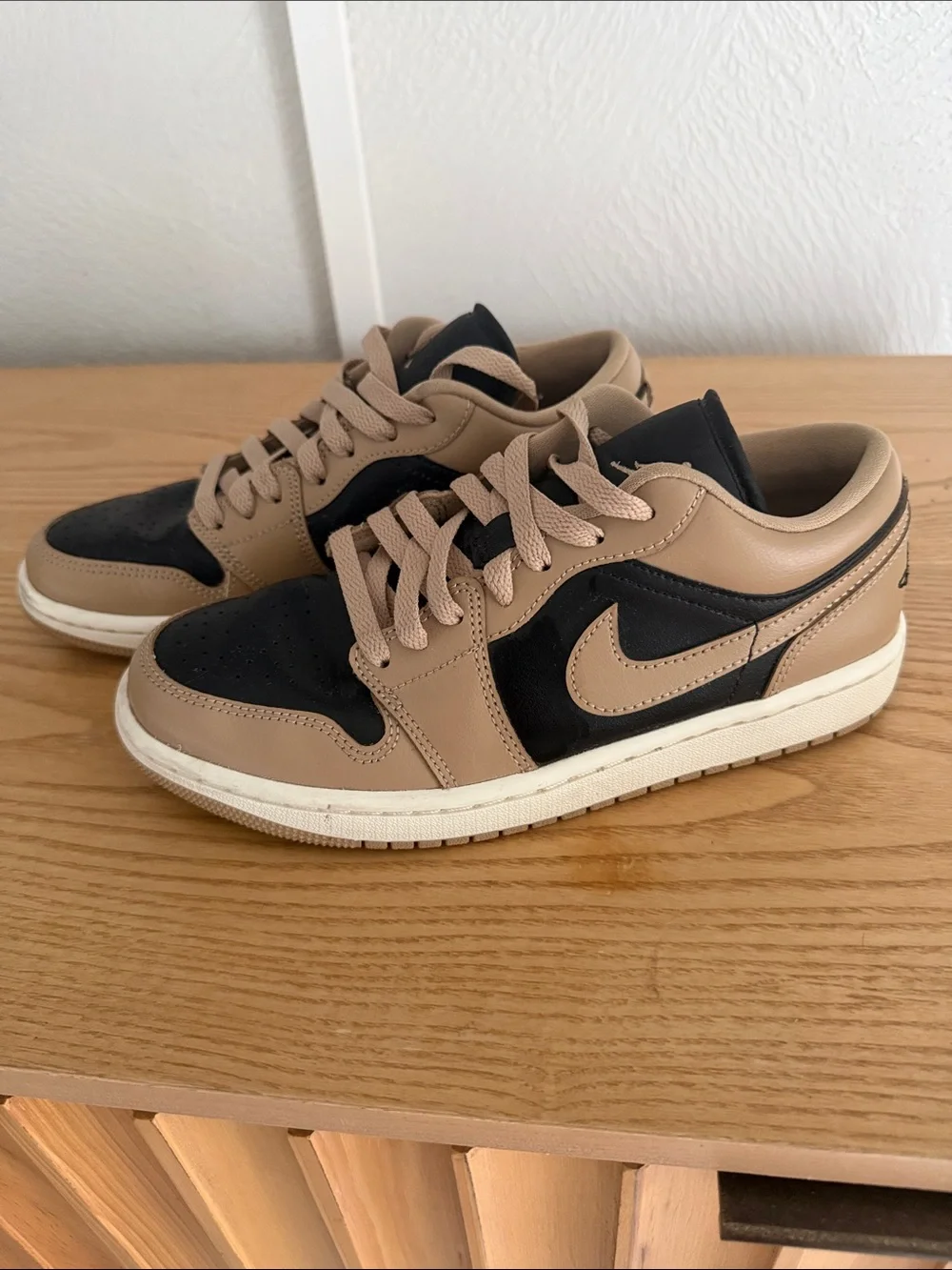 Nike low top