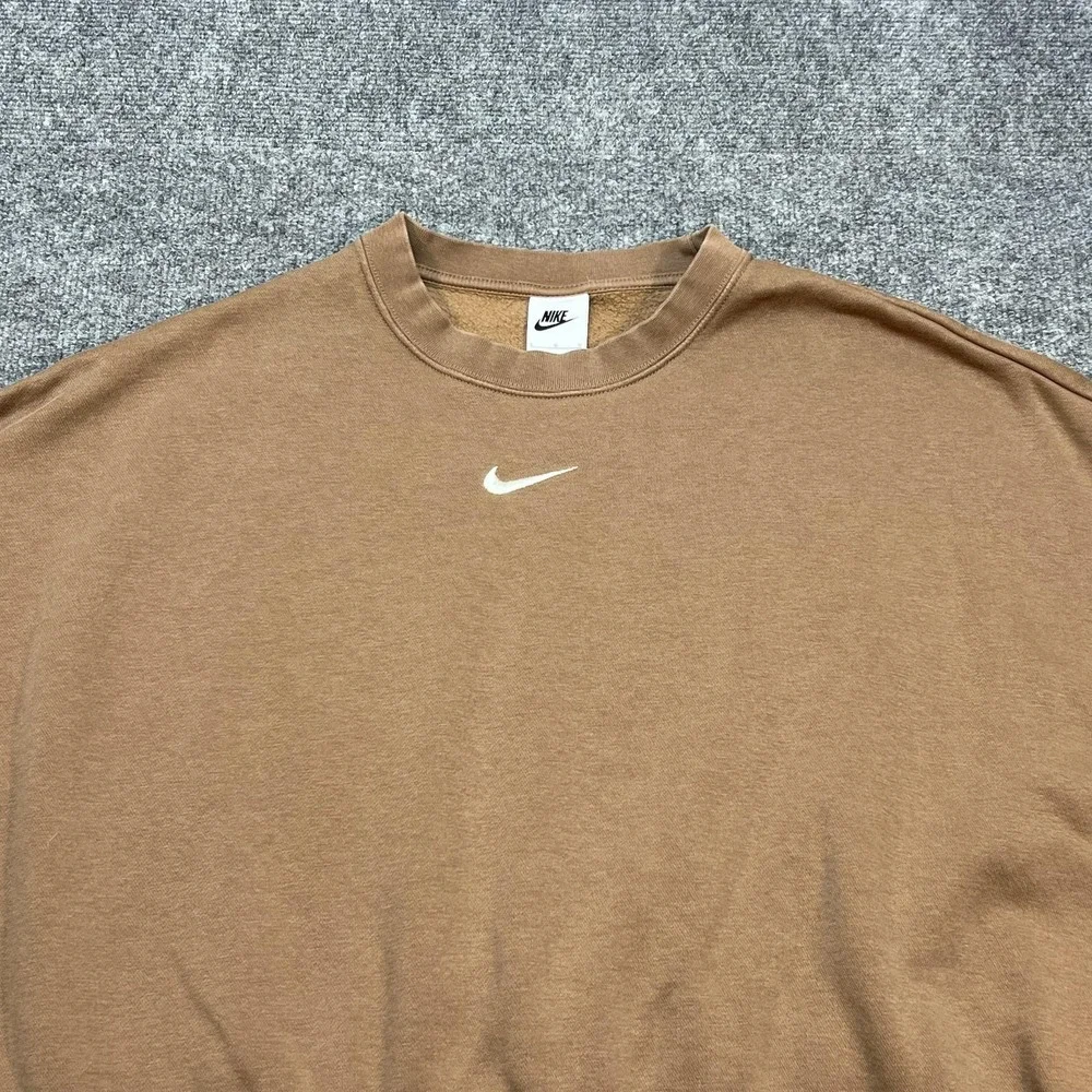 Nike sweatshirt womens