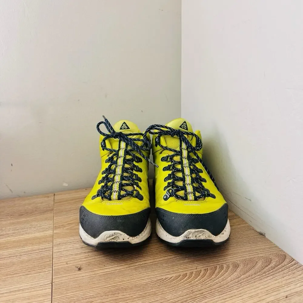 Nike item good
