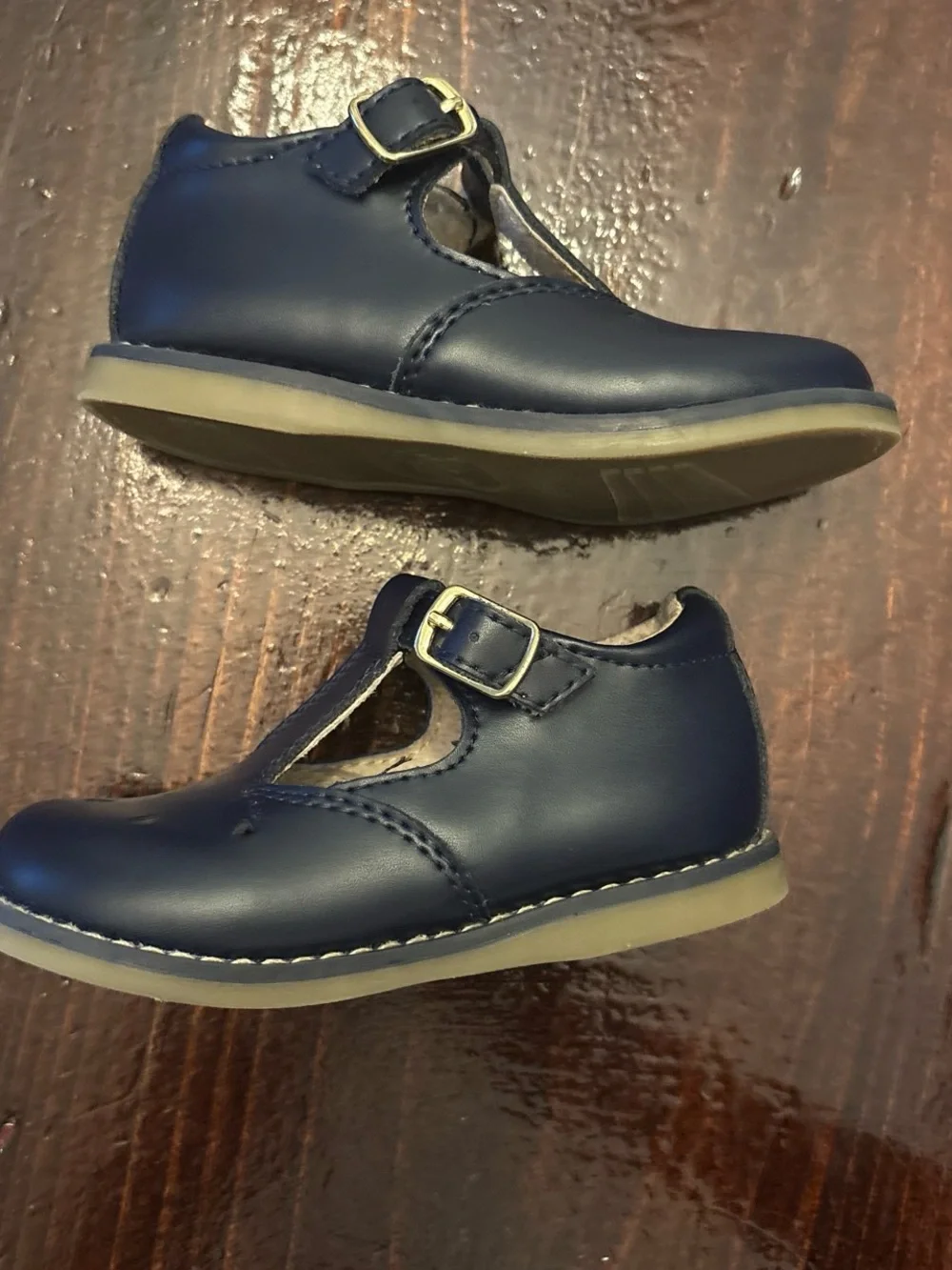 FootMates size medium