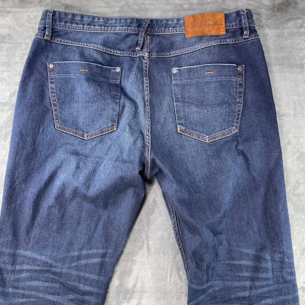 Robert Graham robert graham