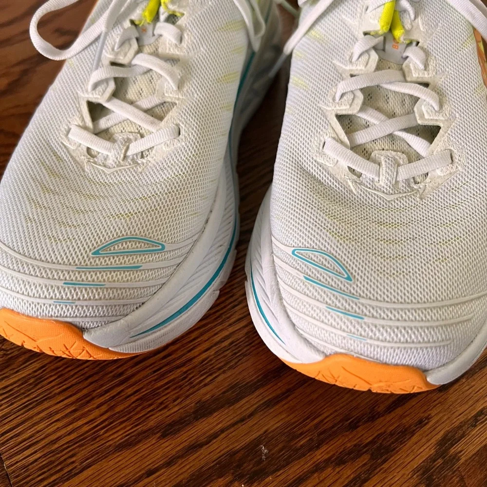 Hoka One One hoka bondi