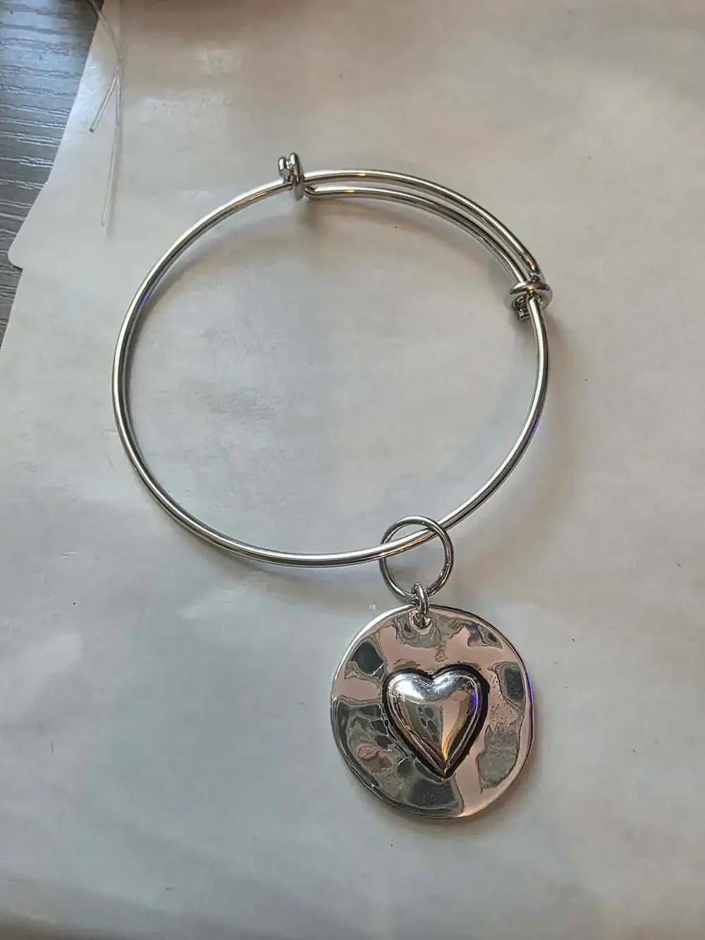 Unbranded no bangle tone