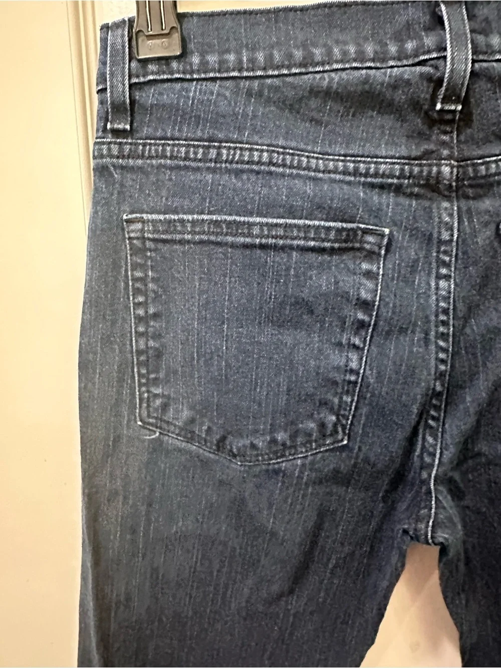 Adam Levine Collection perfect back