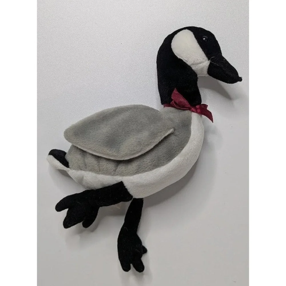 1998 Ty Beanie Babies Canada Goose Loosy Gray Black White Ribbon Plush Small