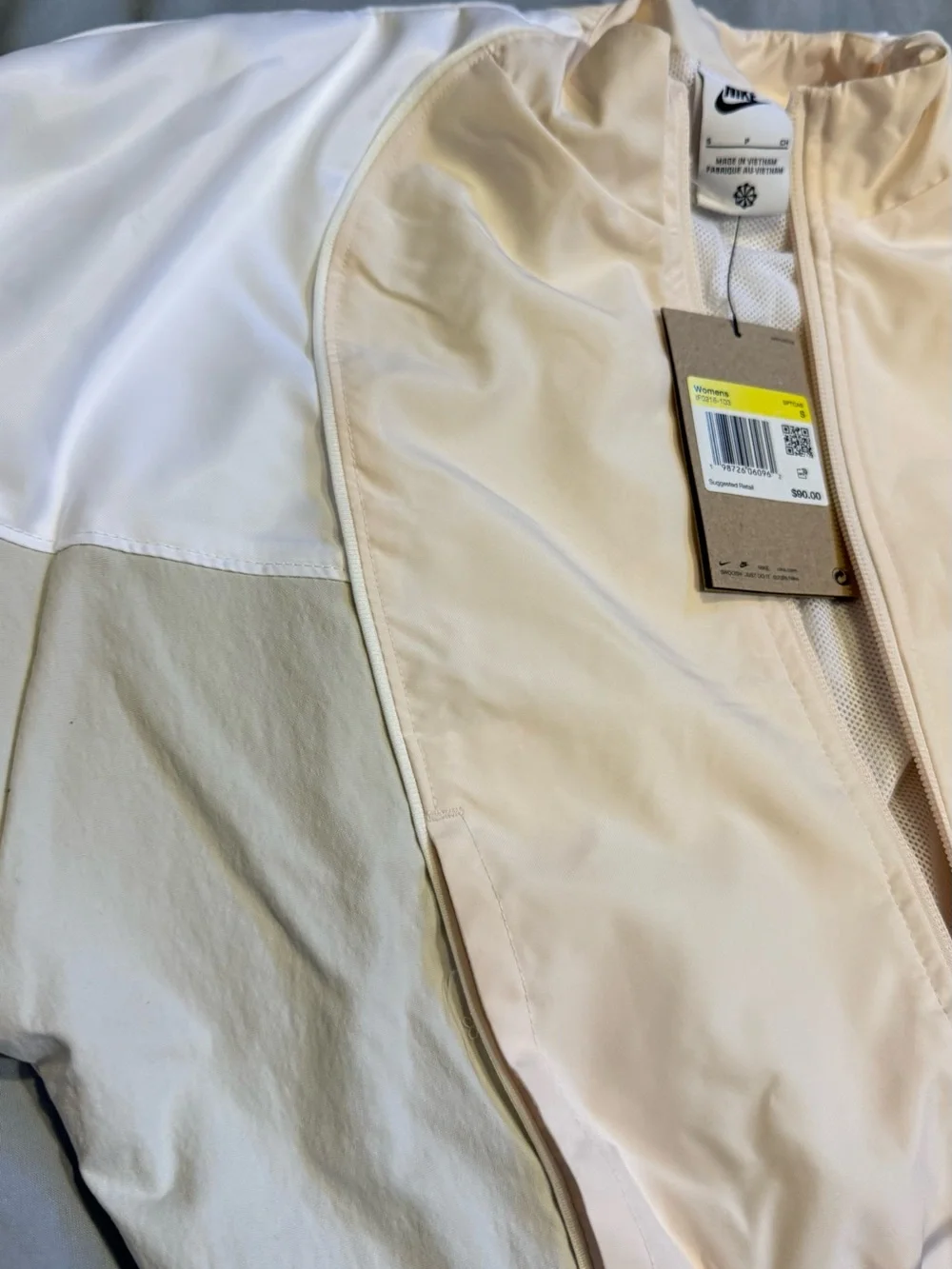 Nike cropped bomber