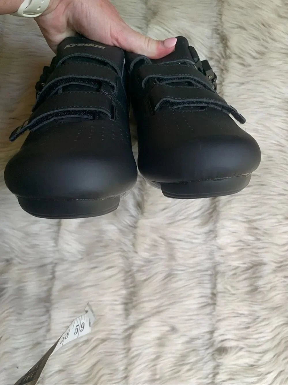 Kyedoo nwot unisex
