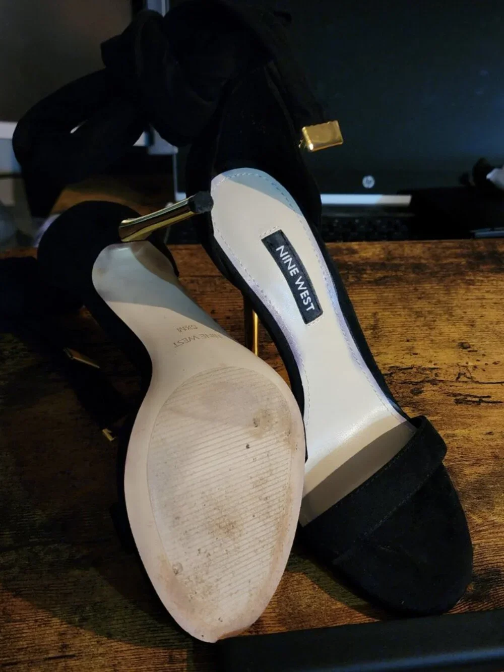 Nine West black elegant
