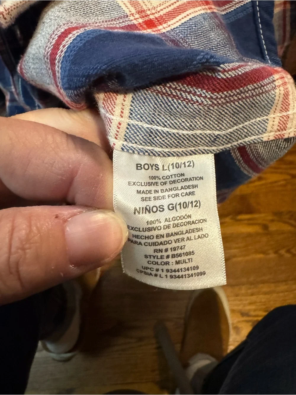 Wrangler Red, Blue & White Plaid Button-Down Shirt