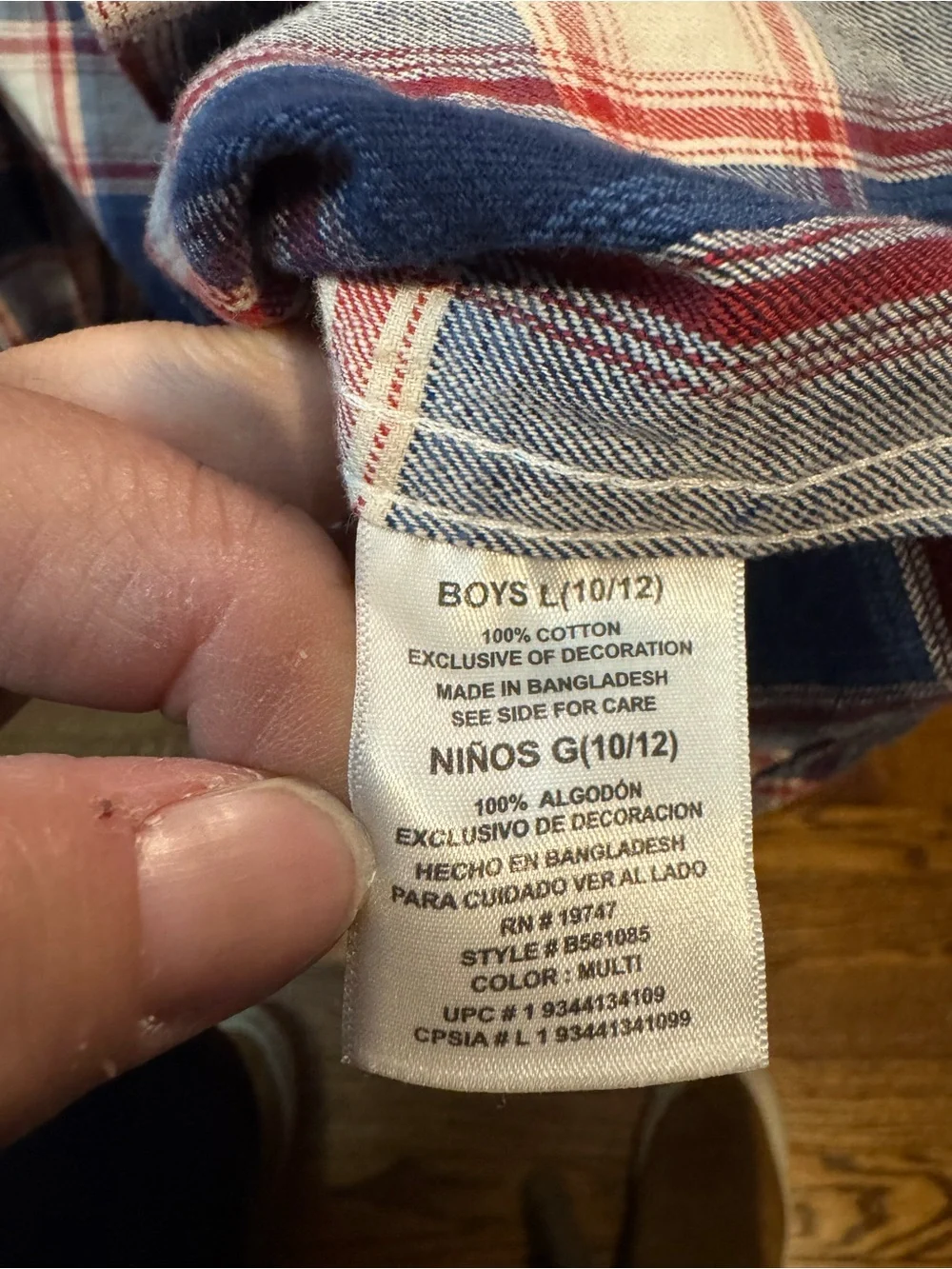 Wrangler Red, Blue & White Plaid Button-Down Shirt
