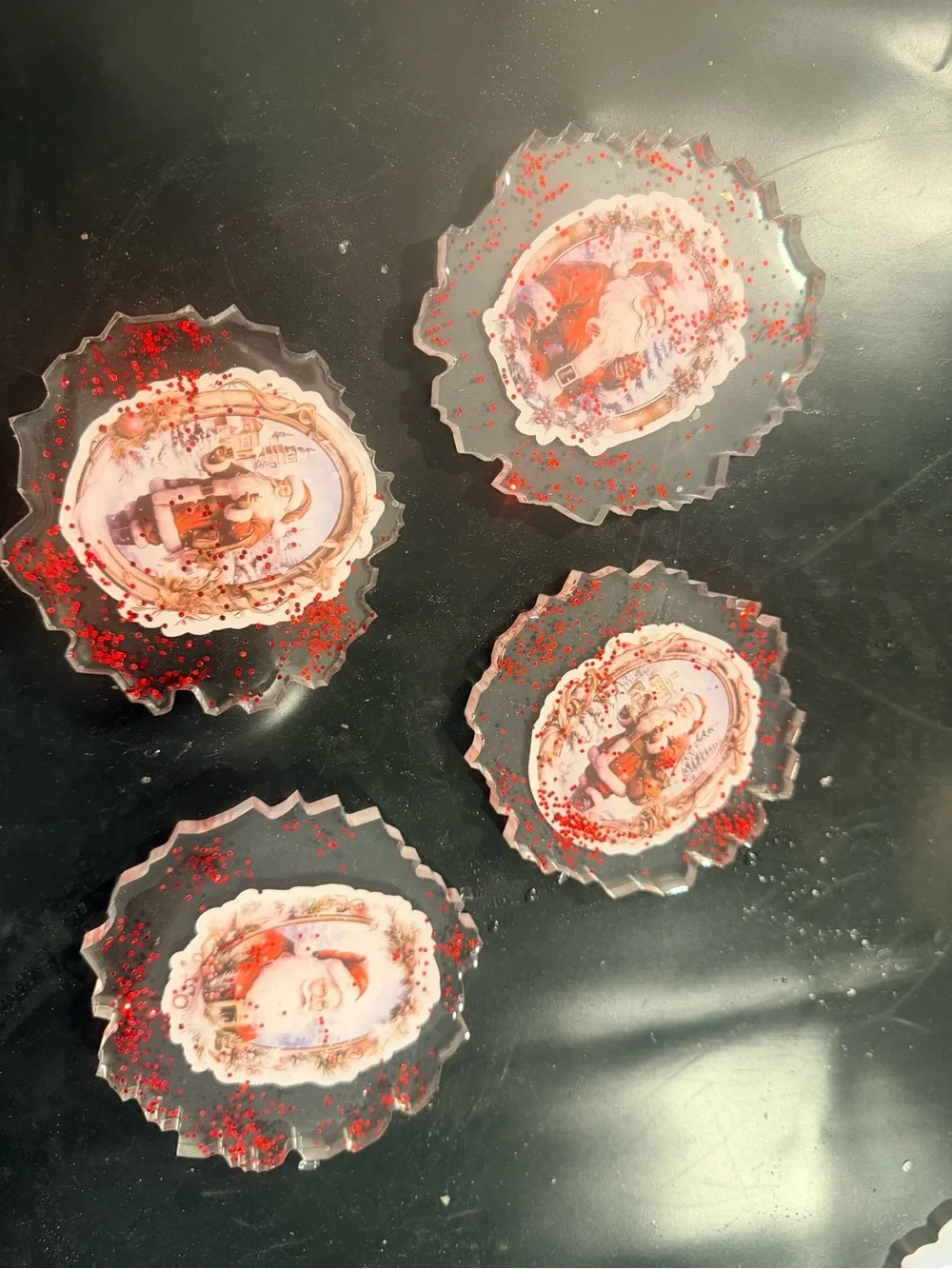 Set of 4 Vintage Santa Resin ornaments Red Glitter